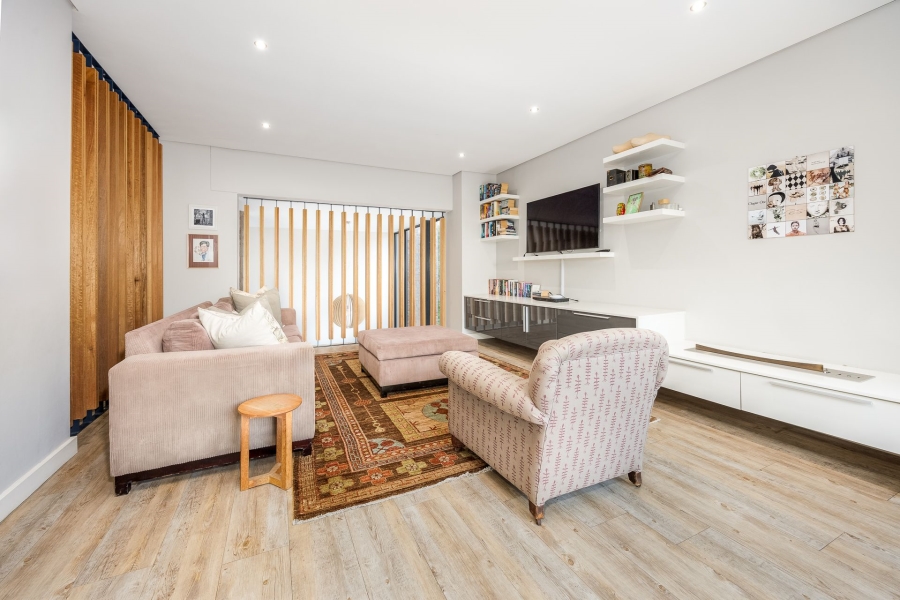 5 Bedroom Property for Sale in Aurora Western Cape